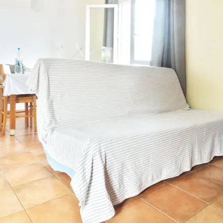 Hébergement de vacances Maison D'une Avec Vue Sur La Mer Et Terrasse Amenagee A