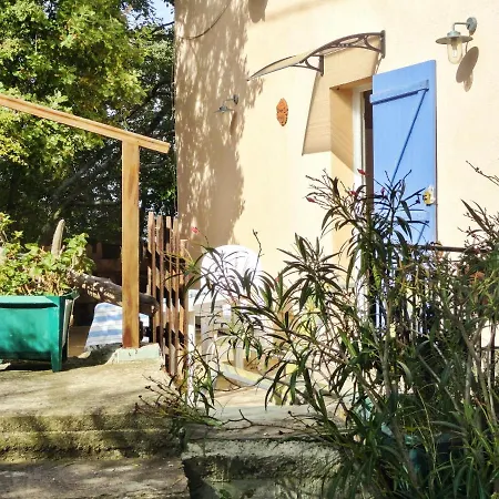 Hébergement de vacances Maison D'une Avec Vue Sur La Mer Et Terrasse Amenagee A *